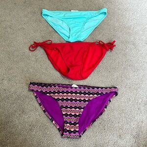 medium bikini bottoms